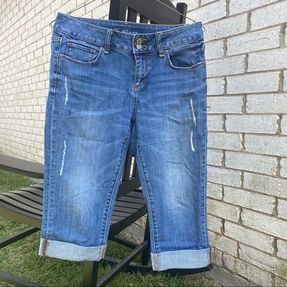 Victoria Secret Cropped Cuffed Jeans - Picture 2 of 4